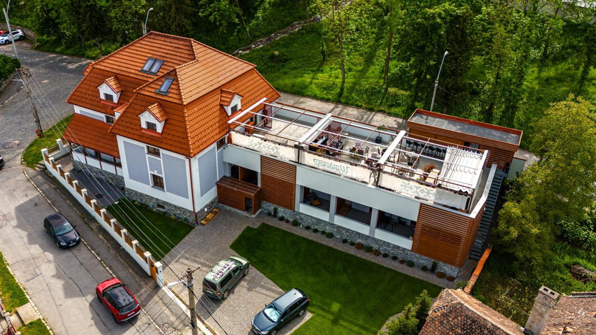 Wanderer Sighisoara Hotell Exteriör bild